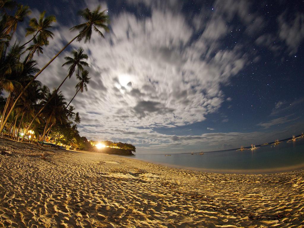 อโลนาวิดาบีชรีสอร์ท ปางเลา ภายนอก รูปภาพ
